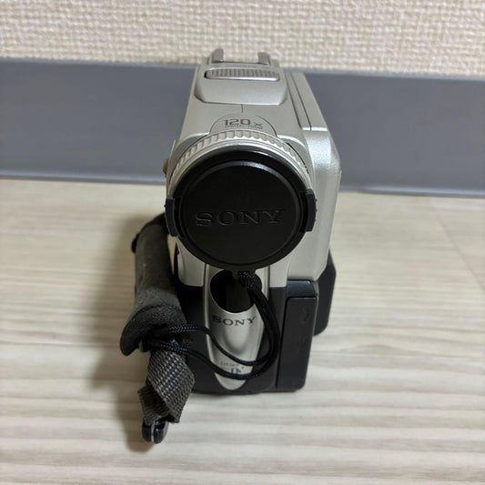 Sony Handycam DCRPC101 MiniDV Camcorder Operation Confirmed USED1
