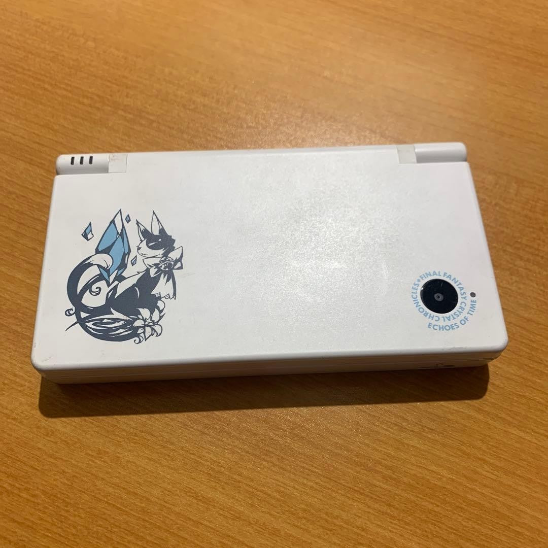 Nintendo DSi LL Console Final Fantasy Crystal Chronicles Edition USED0