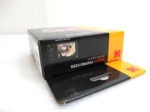 Kodak PIXPRO FZ55 Digital Camera 16MP 5x Zoom Red with Original Box NEW3