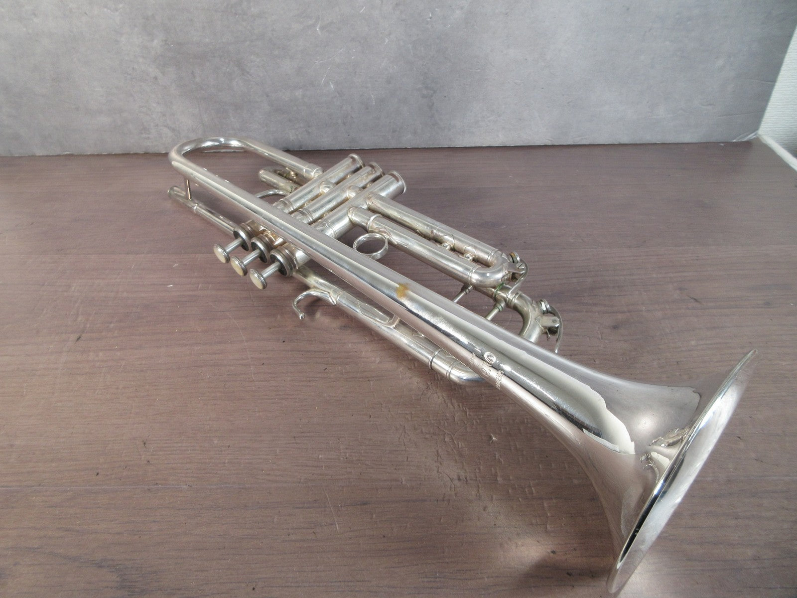 Yamaha Xeno YTR-8335US Silver Trumpet Musical instrument #201892 with Hard case8