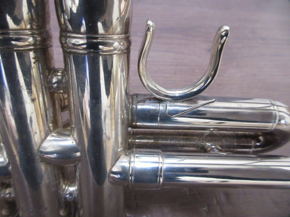 YAMAHA Trumpet Xeno YTR8335G #513851 with Case USED17