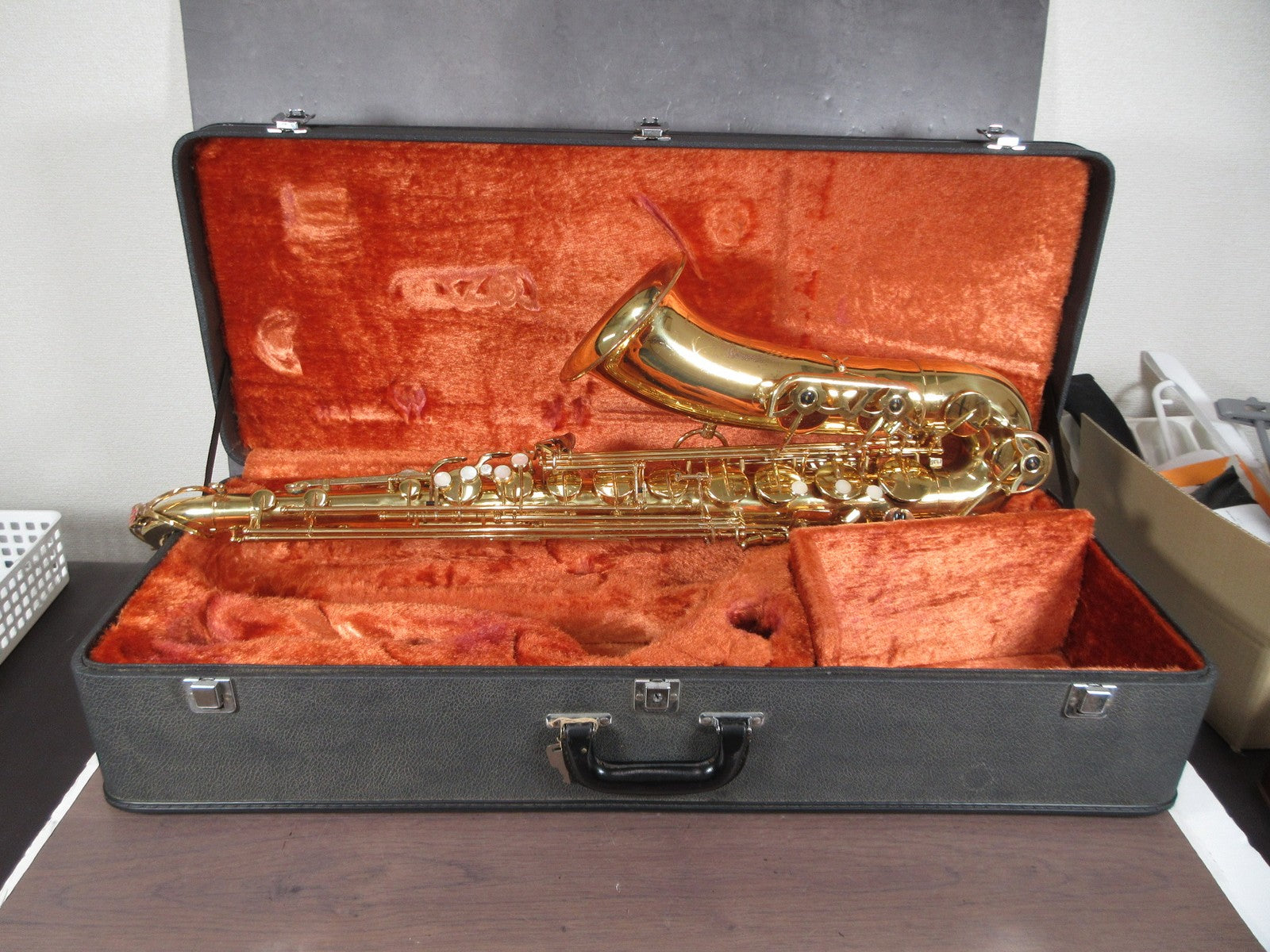 YANAGISAWA Tenor Saxophone T-500 #00142588 with Case USED0