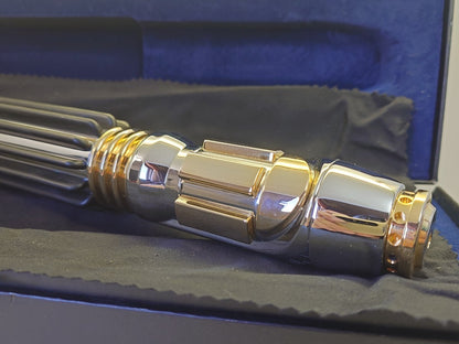 Master Replicas SW-112 Mace Windu 1:1 Lightsaber Star Wars with Box COA USED3