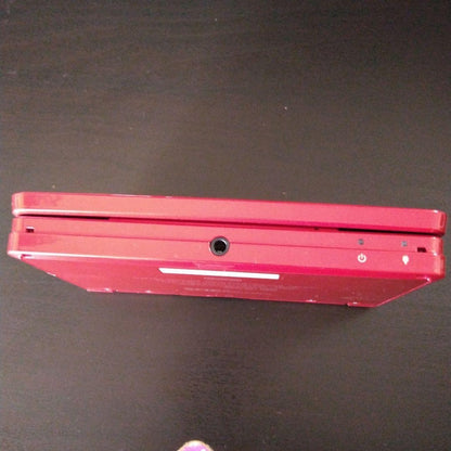 Nintendo 3DS Metallic Red Game Console Stylus Excellent with Charger BOX USED5