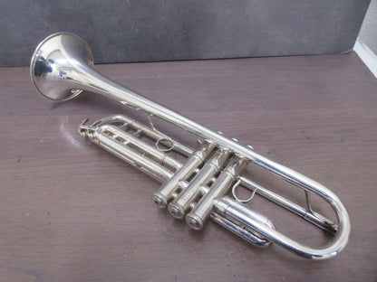YAMAHA Trumpet Xeno YTR8335G #513851 with Case USED9