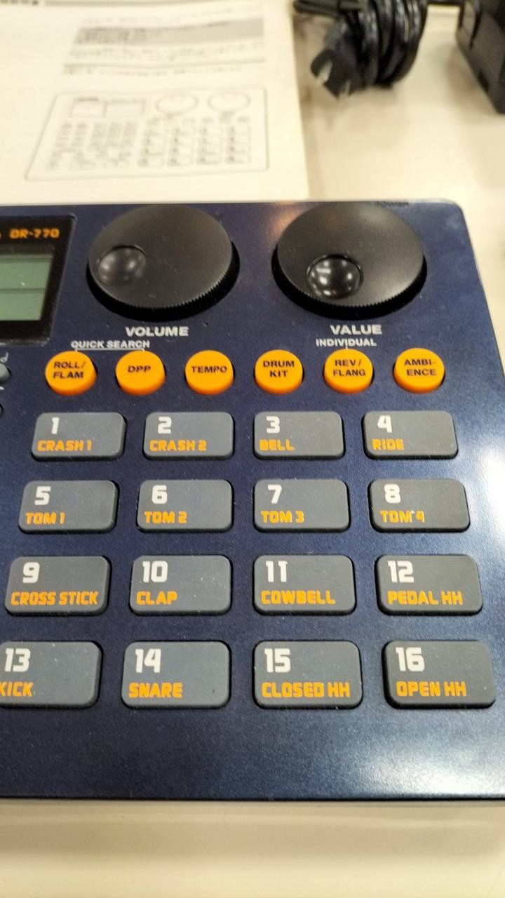 BOSS DR770 Drum Machine Rhythm Machine Compact Groove Box AC Adapter USED3