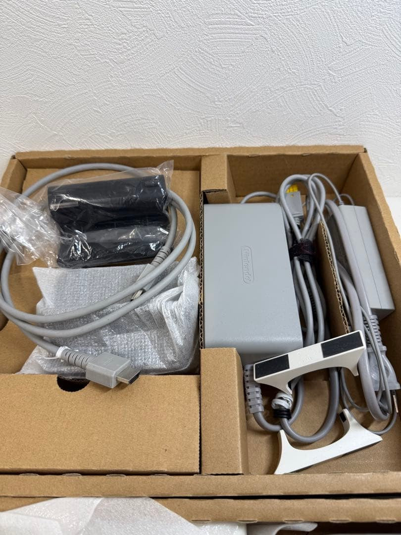 Nintendo Wii U Premium Set White 32GB Console GamePad Tested Working Japan2