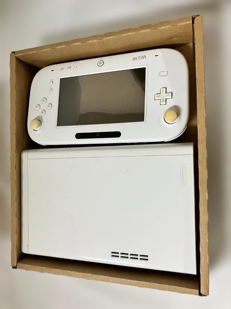 Wii U Premium Set WHITE WUPSWAFC White Nintendo Set USED2