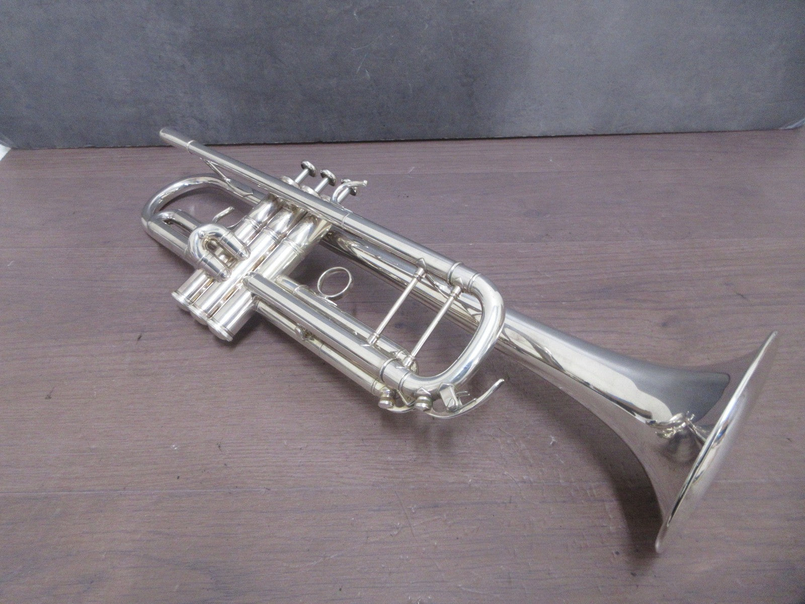 YAMAHA Trumpet Xeno YTR8335G #513851 with Case USED4