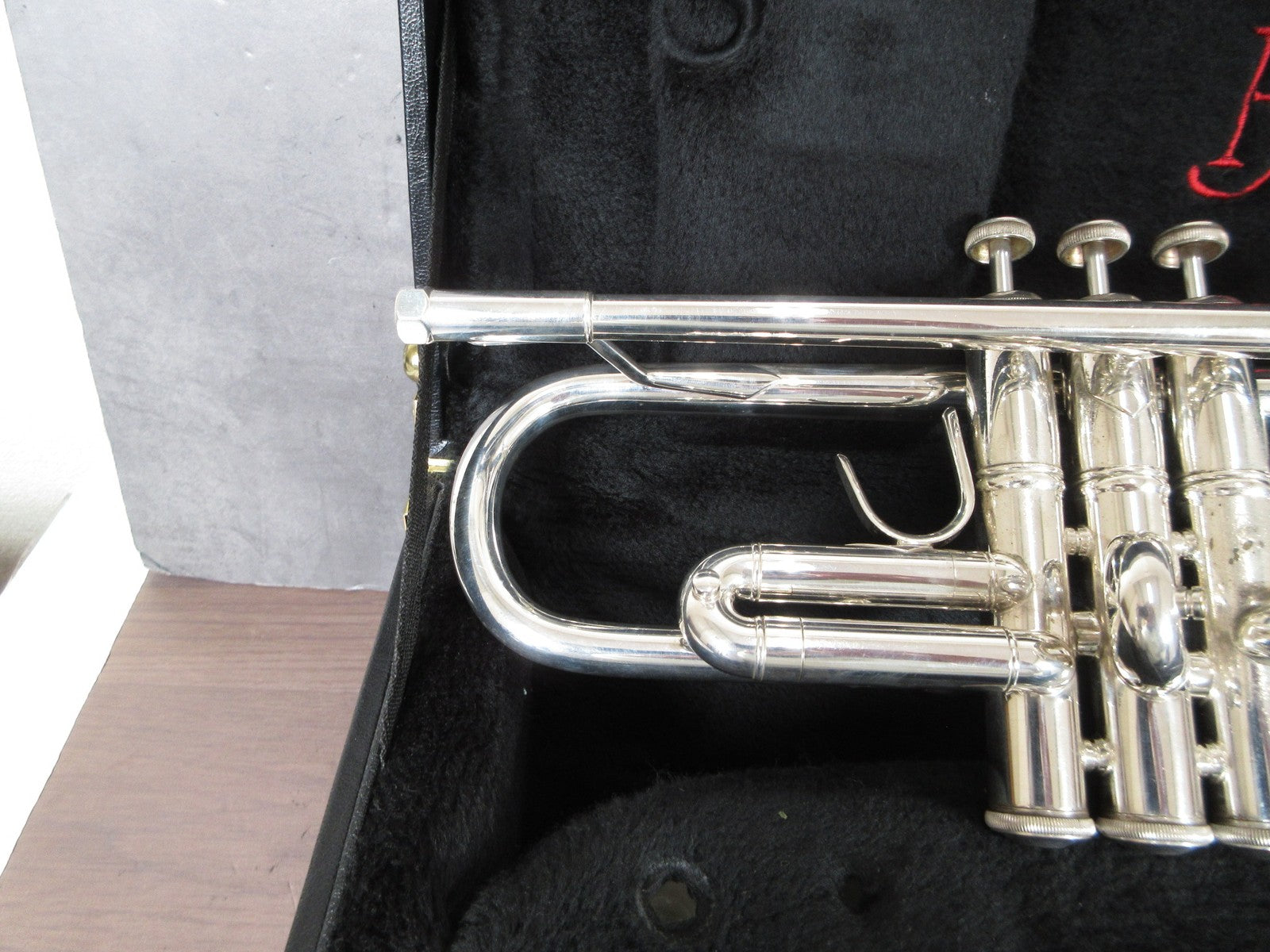 Bach Trumpet Stradivarius 180ML37 #730290 with Case USED1