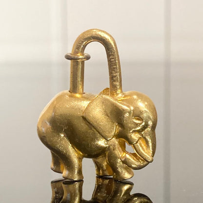 HERMES 1997 Cadena Elephant Lock Charm Gold GP Africa Vintage Rare USED1