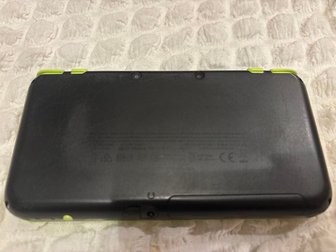 New Nintendo 2DS XL LL Black Lime Console Charger Box Japanese with BOX USED2