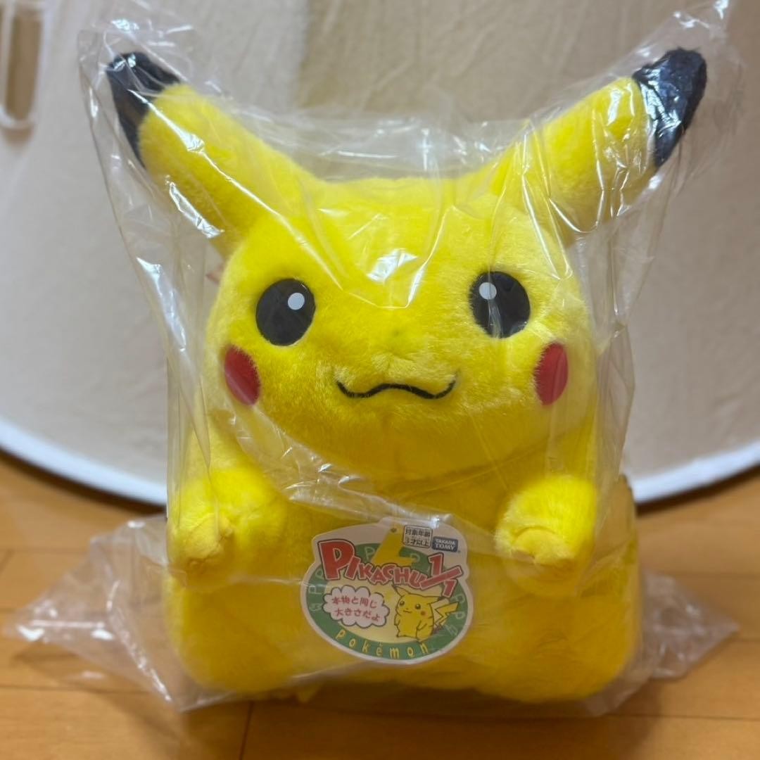 Pokemon 30th Anniversary Welcome Back Pikachu Plush Doll 1/1 Takara Tomy1