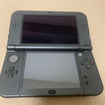 New Nintendo 3DS XL LL The Legend of Zelda Majora's Mask Console only USED5