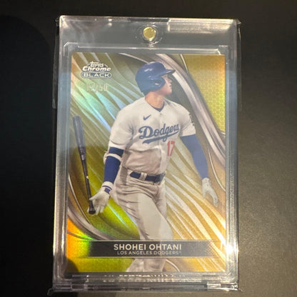 Shohei Ohtani 2024 Topps Chrome Black Gold Refractor /50 Jersey # 17 MLB Card1