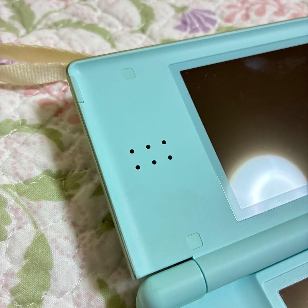 Nintendo DS Lite Console ICE BLUE USG001 with BOX USED14