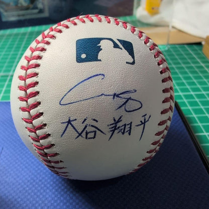 SHOHEI OHTANI Autographed Ball Auto BASEBALL MLB Dodgers Japan8