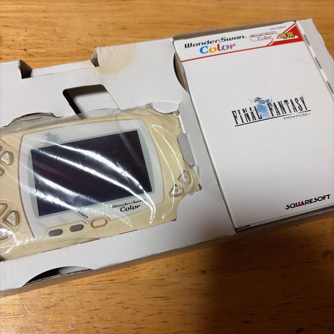 Bandai WonderSwan Color FINAL FANTASY I Limited Pack Console with Box USED1