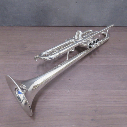 YAMAHA Trumpet Xeno YTR8335 #506151 with Case USED4