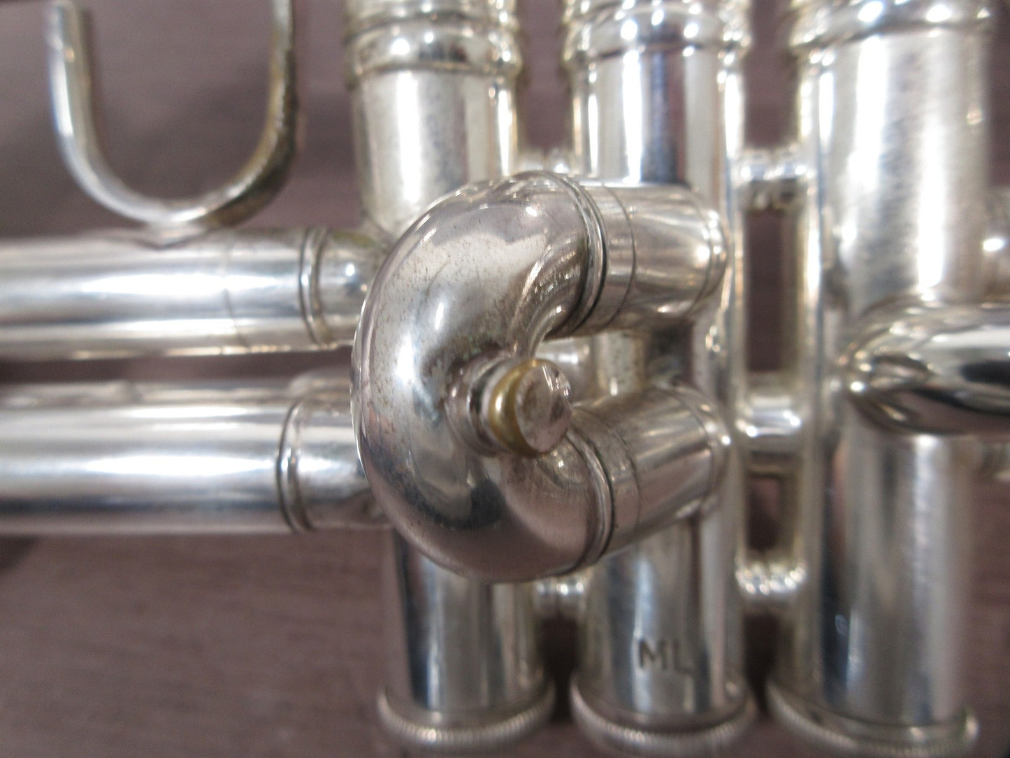 Bach Trumpet Stradivarius 180ML37 #476637 with Case USED17