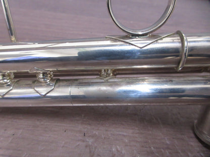 YAMAHA Trumpet Xeno YTR8335G #513851 with Case USED21