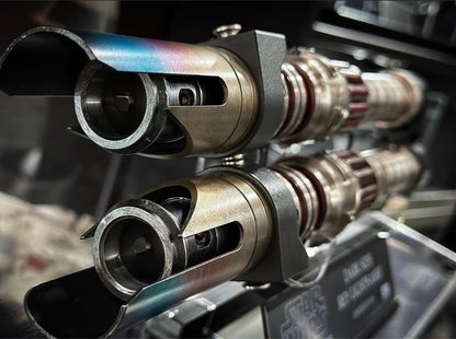 Star Wars EFX Dark Side Rey Lightsaber 1:1 Prop Replica Artist Proof Ltd NEW2