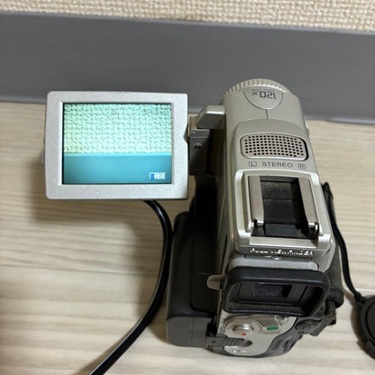 Sony Handycam DCRPC101 MiniDV Camcorder Operation Confirmed USED4