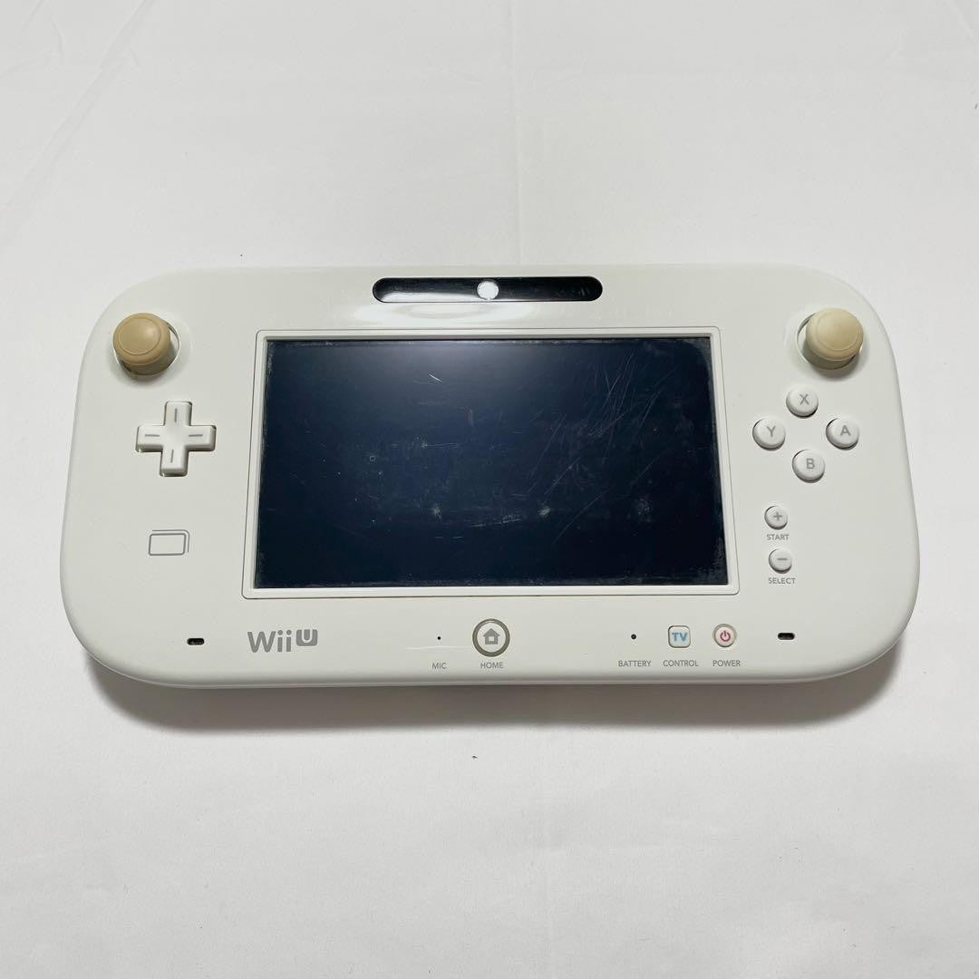 Nintendo Wii U Basic Set White 8GB Game Console with BOX USED5