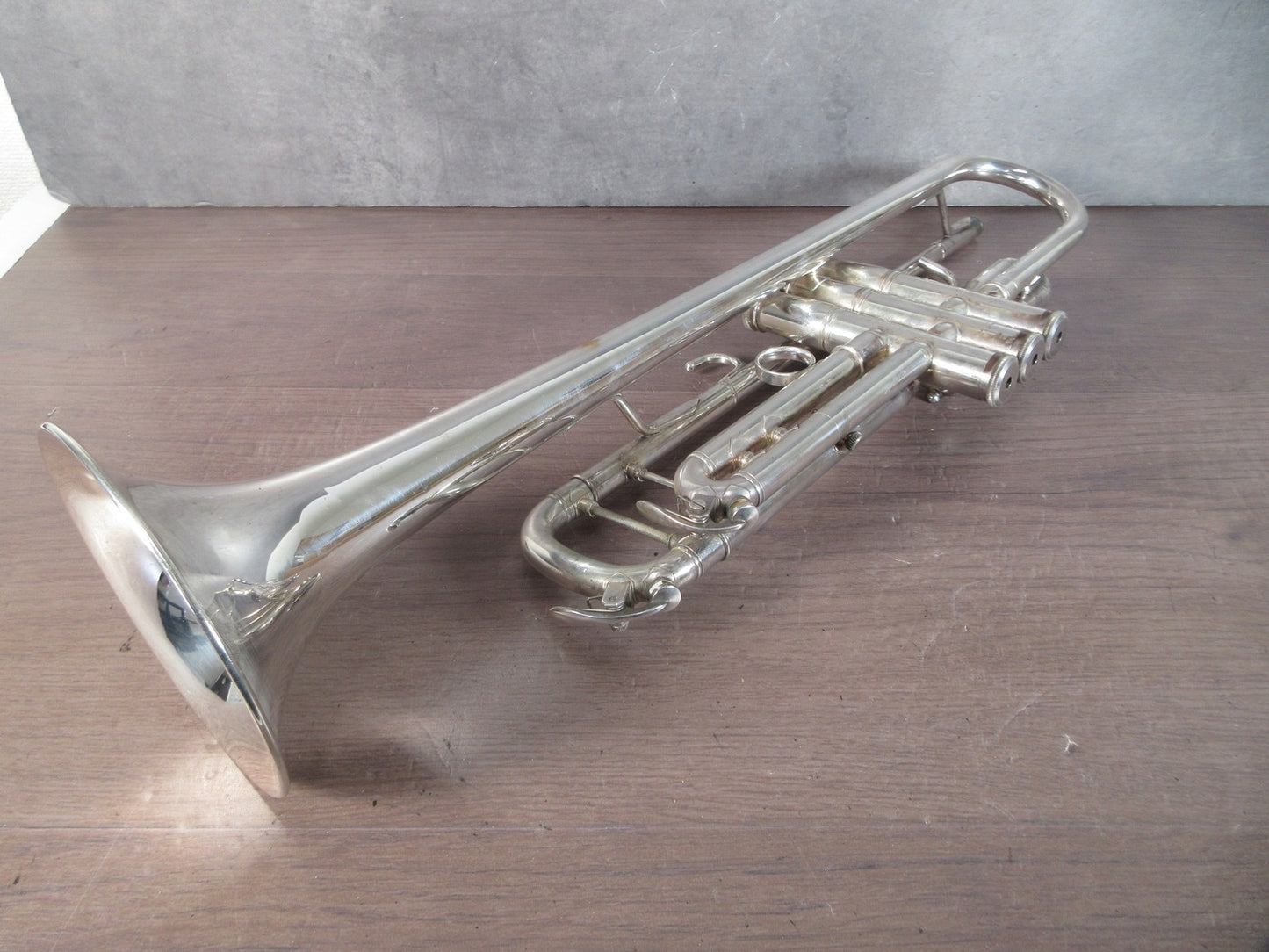Yamaha Xeno YTR-8335US Silver Trumpet Musical instrument #201892 with Hard case11