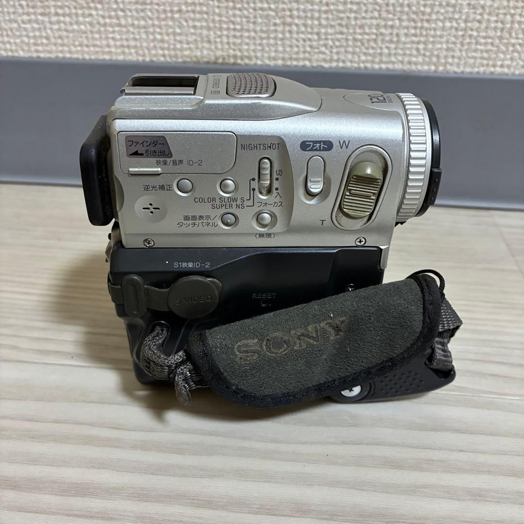 Sony Handycam DCRPC101 MiniDV Camcorder Operation Confirmed USED2