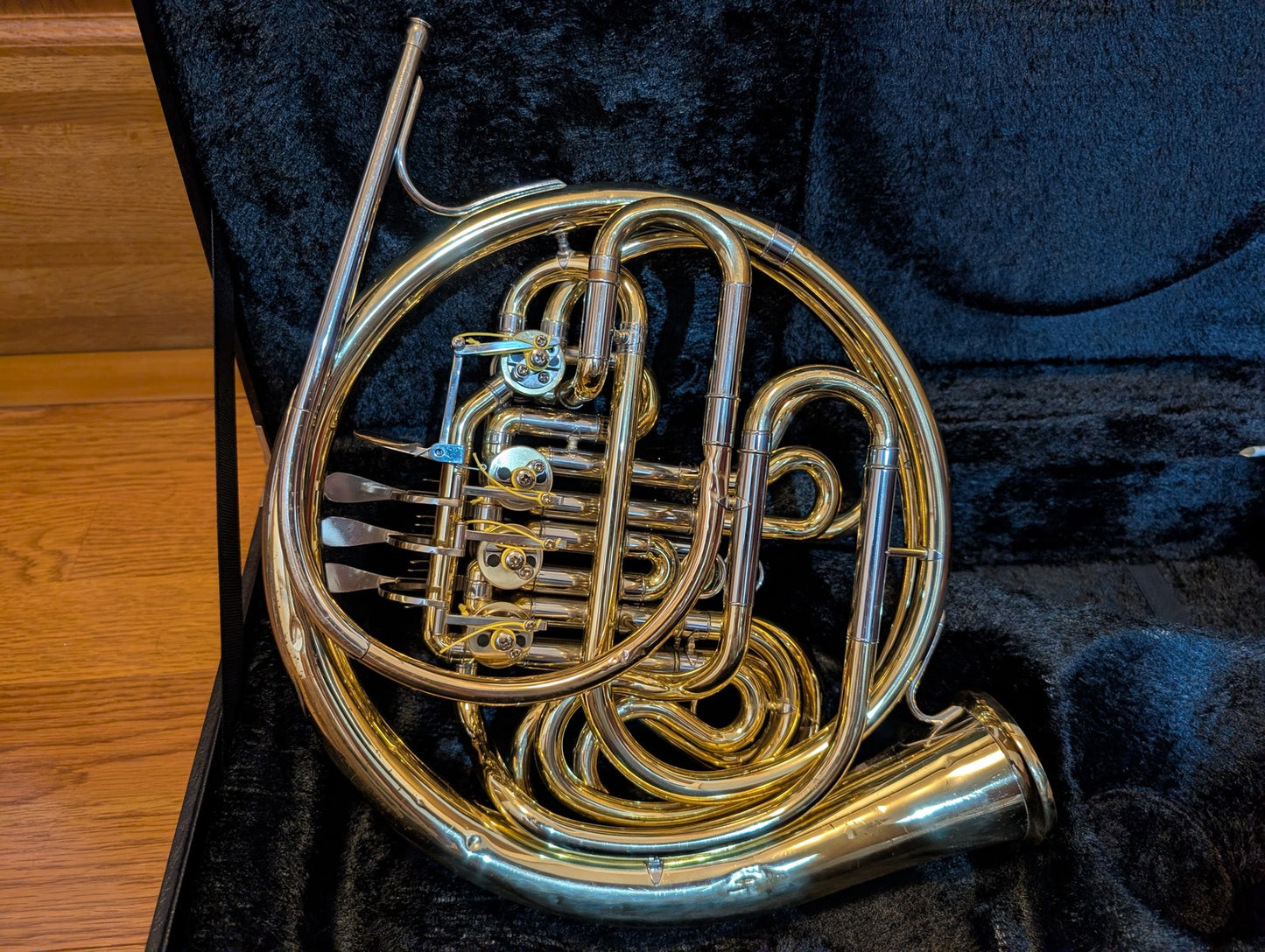 Yamaha YHR-664D Double French Horn Detachable Bell with Hard Case USED2