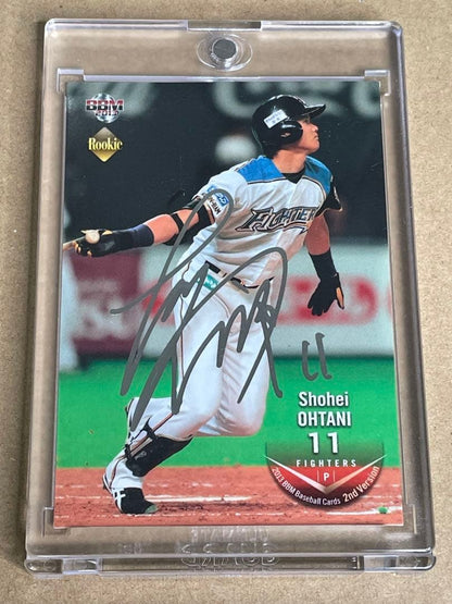 Shohei Ohtani 2013 BBM 2nd Version RC Gold Foil Auto Signed Japan Rookie Card1