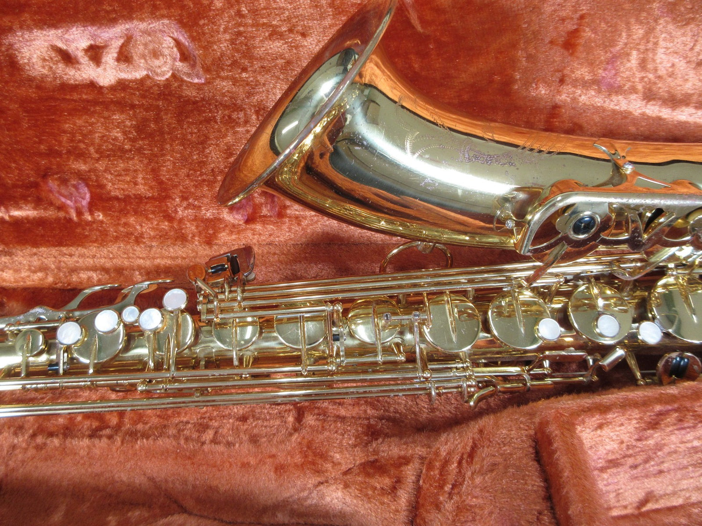 YANAGISAWA Tenor Saxophone T-500 #00142588 with Case USED2