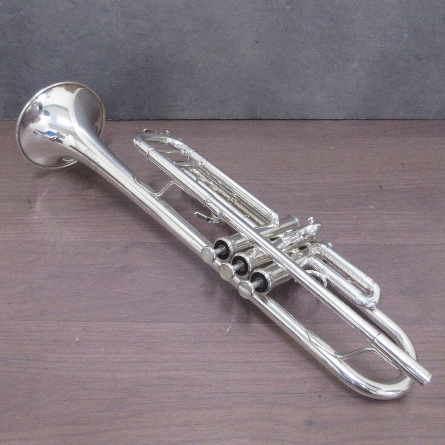 YAMAHA Trumpet Xeno YTR8335 #506151 with Case USED3