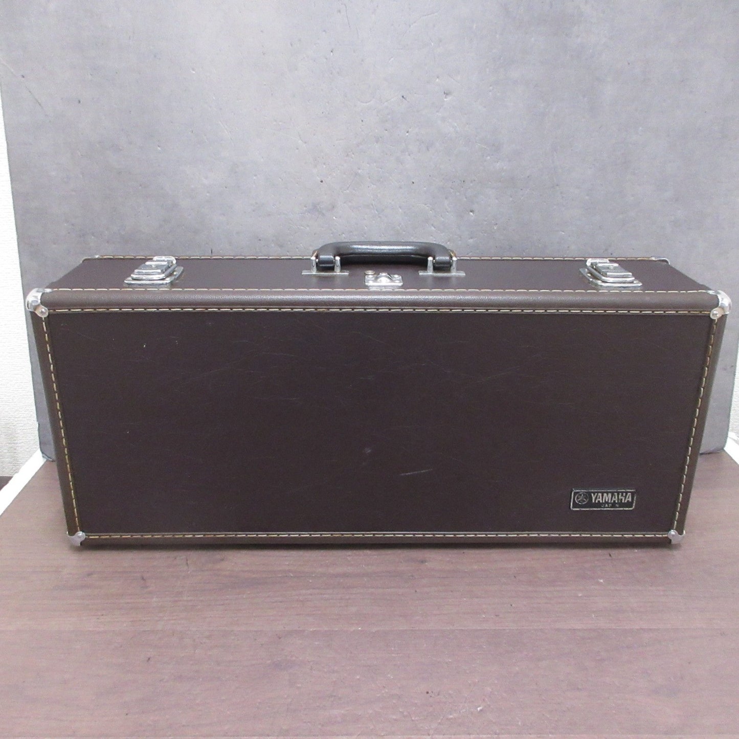 YAMAHA YAS-62 Alto Saxophone Purple Logo with Case USED18