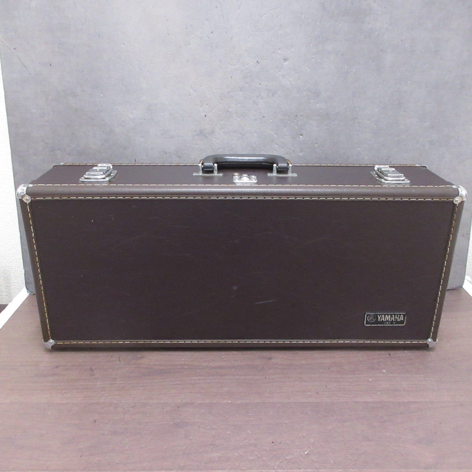 YAMAHA YAS-62 Alto Saxophone Purple Logo with Case USED18