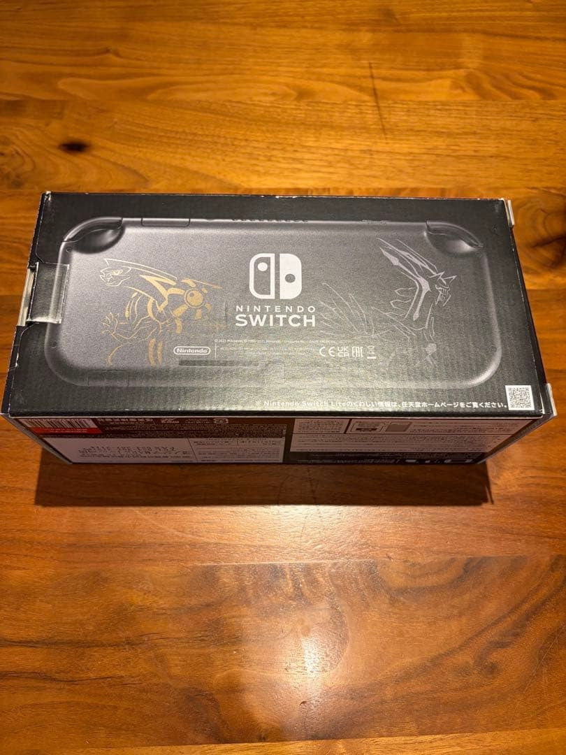 Nintendo Switch Lite Pokemon Dialga and Palkia Box Console with Box USED15