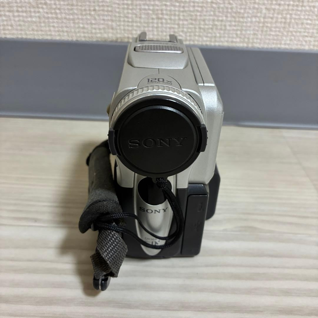 Sony Handycam DCRPC101 MiniDV Camcorder Operation Confirmed USED1