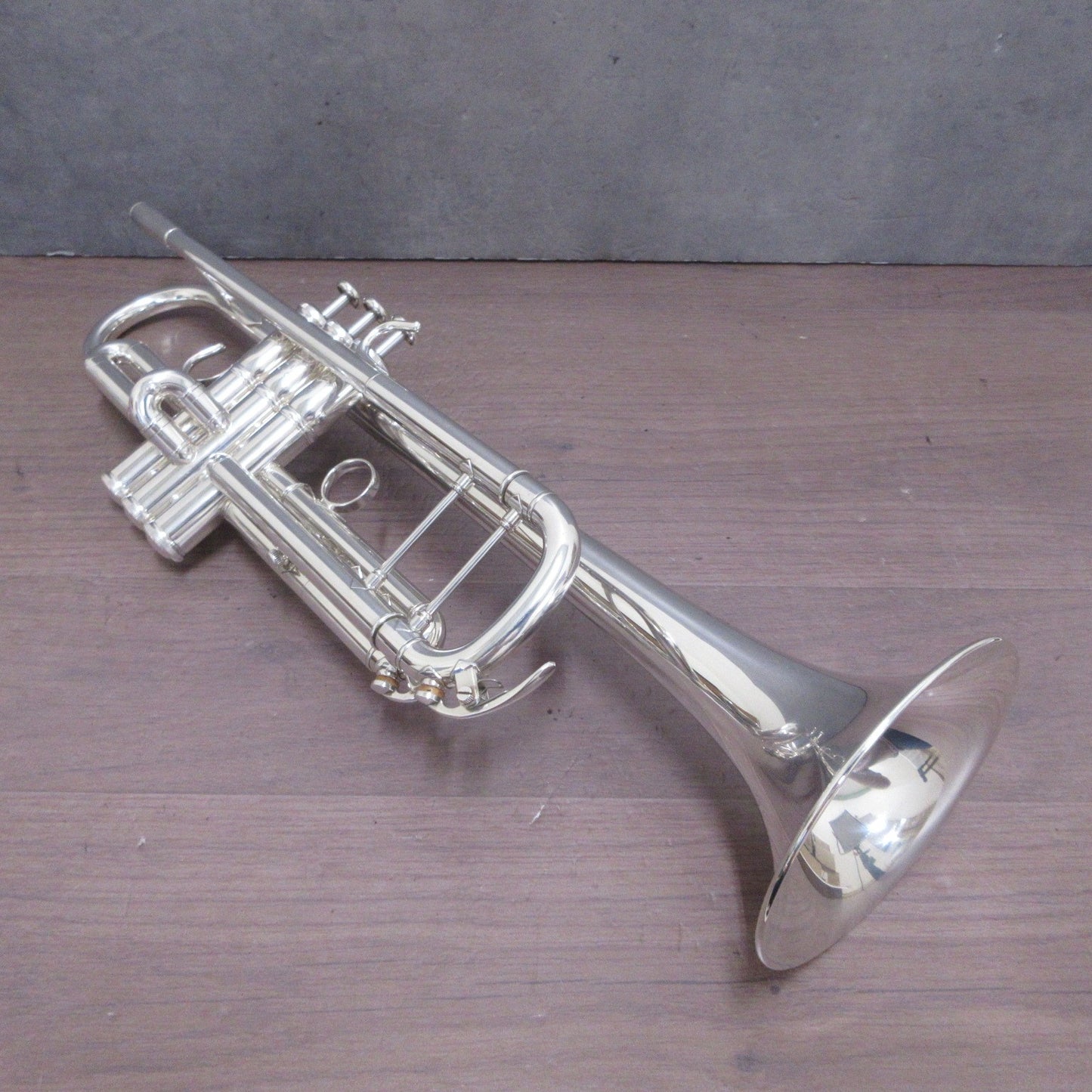 YAMAHA Trumpet Xeno YTR8335 #506151 with Case USED1