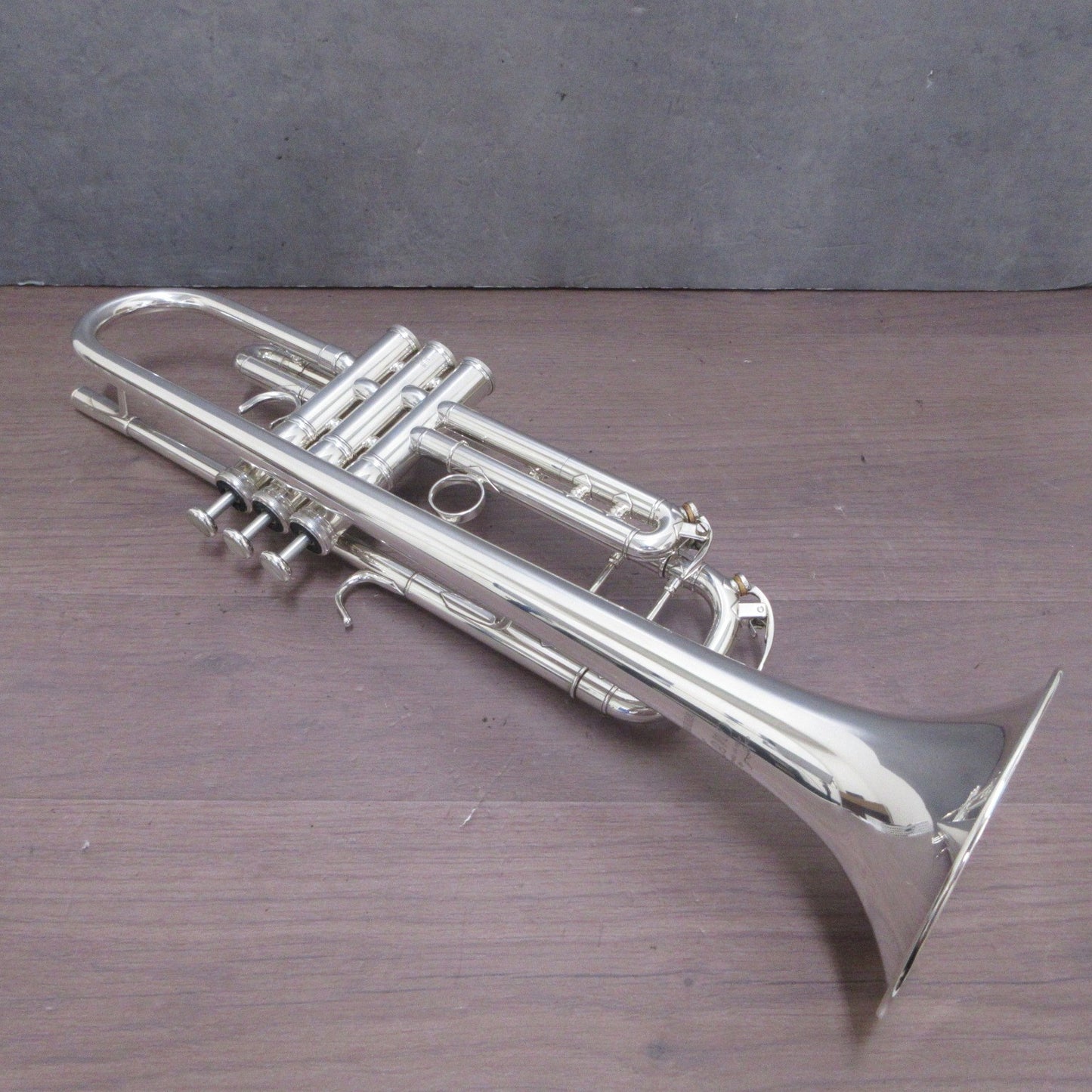YAMAHA Trumpet Xeno YTR8335 #506151 with Case USED5