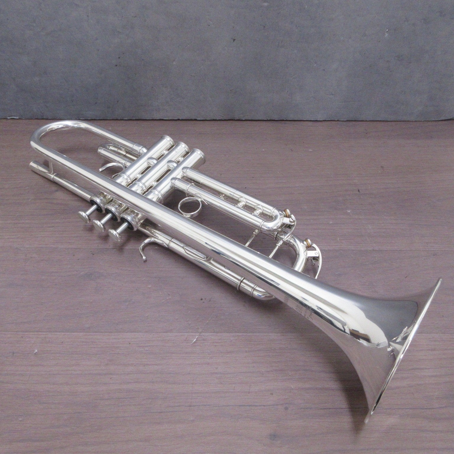 YAMAHA Trumpet Xeno YTR8335 #506151 with Case USED5